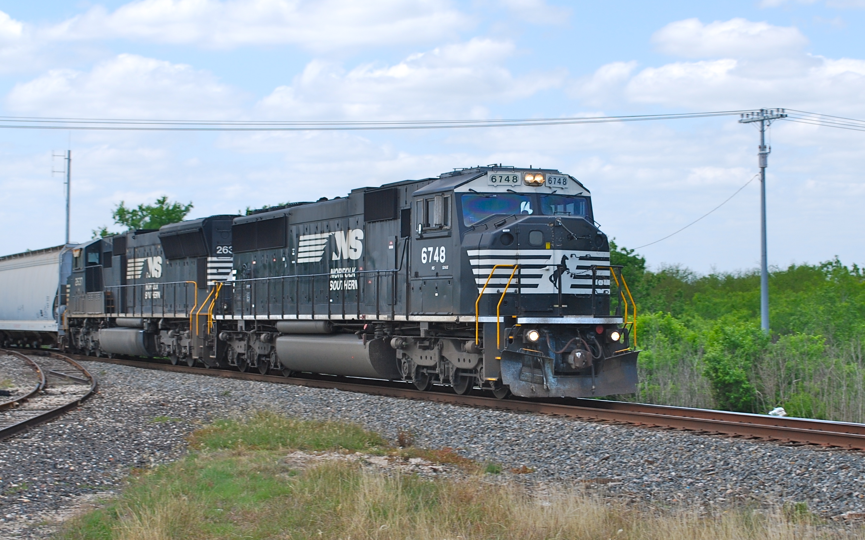 NS 6748